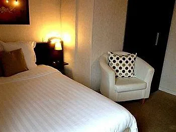 Du Lion D'or Hotel Beaumont-le-Roger