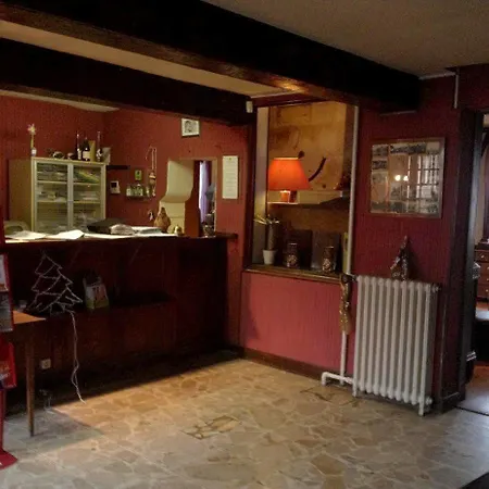 Hotel Du Lion D'or Beaumont-le-Roger