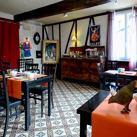Du Lion D'or Hotel Beaumont-le-Roger
